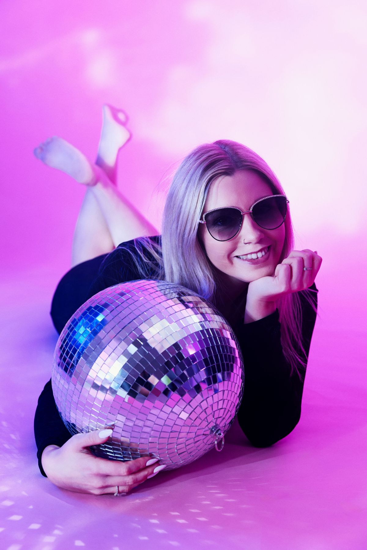 CHAELA – “Stay Too Long”&nbsp;Review
